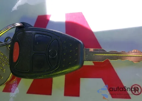 2014 Jeep Patriot Latitude z USA, uszkodzony, nr VIN 1C4NJPFB1ED628850